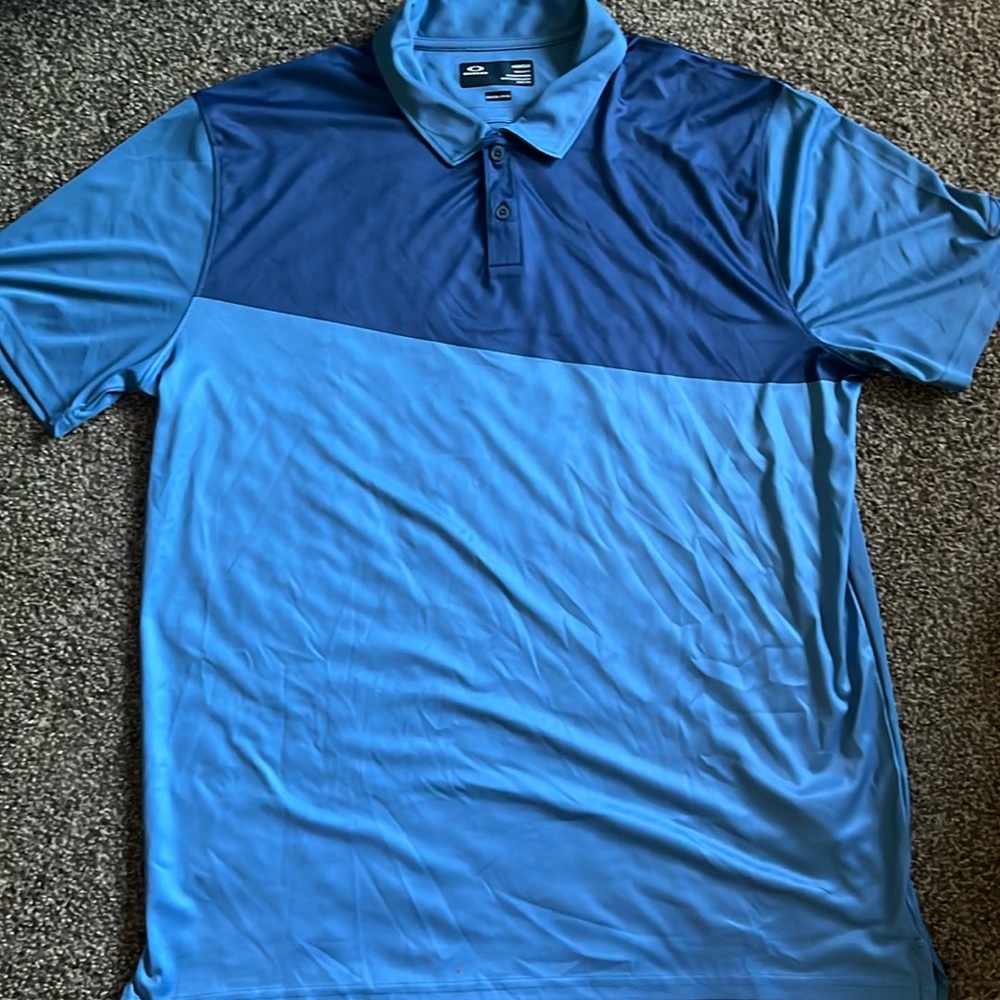 Oakley Polo
